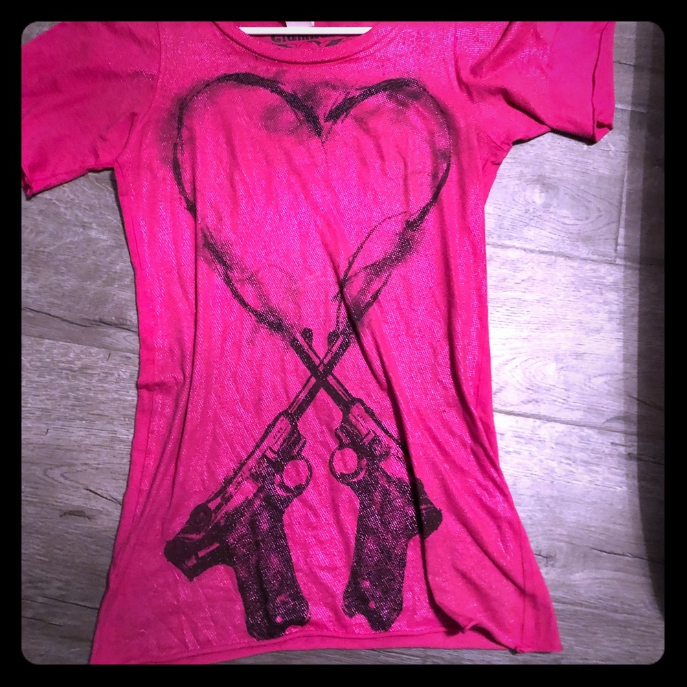 Glamhead guns shooting heart